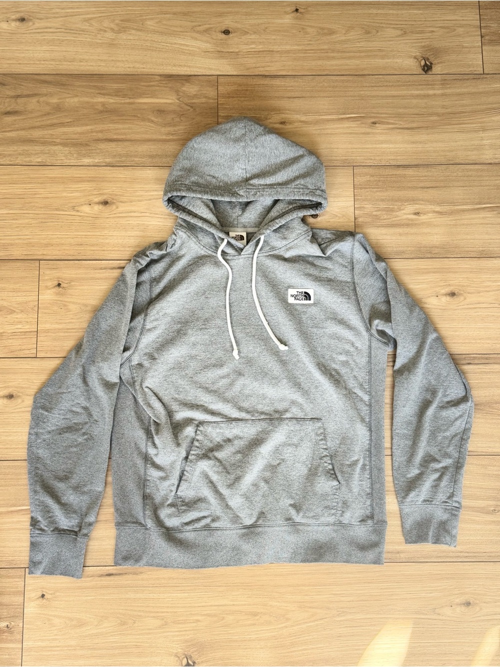 The North Face Men’s Light Gray Pullover Hoodie